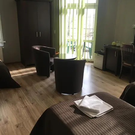 Auberge de jeunesse Kasztan *